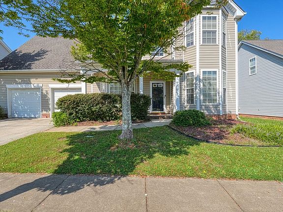 3rd image of 339 Surrywood Dr