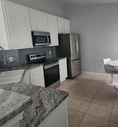 4th image of 6462 Cantua Ln #1-108