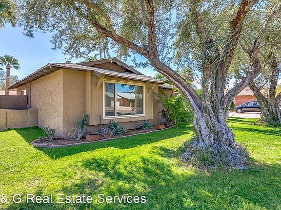 3rd image of 8607 E Rancho Vista Dr