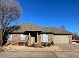 16112 Sonoma Dr, Edmond, OK 73013