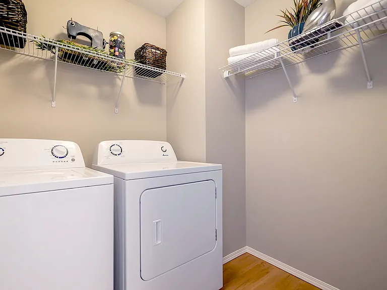 1745 Cunningham Way SW — Photo 9