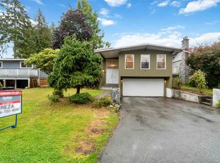 595 Garrow Dr, Pt Moody, BC