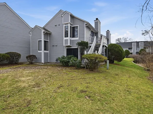 367 Nassau Dr #367, Springfield, MA 01129