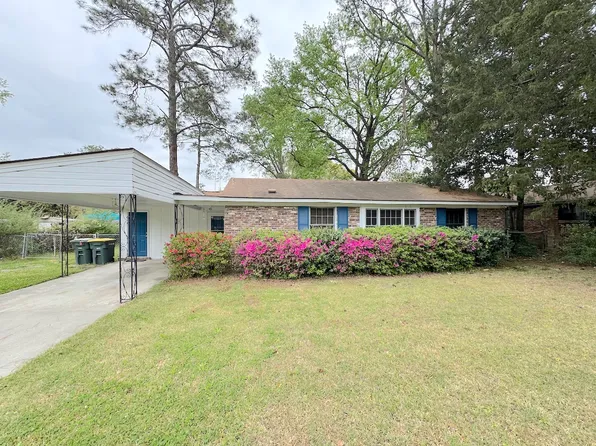 106 Paradise Dr, Savannah, GA 31406