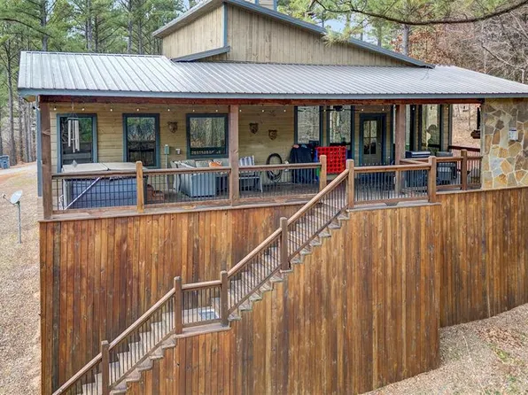 306 Gnarly Maple Trl, Broken Bow, OK 74728