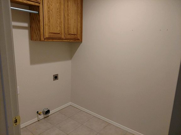 2nd image of 7011 Achieve Dr