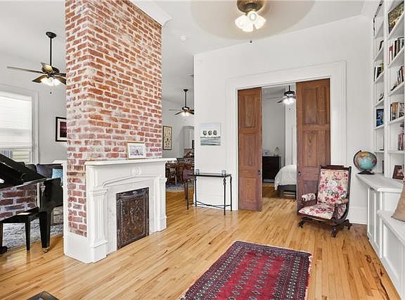 2nd image of 3505 Cleveland Ave #3505