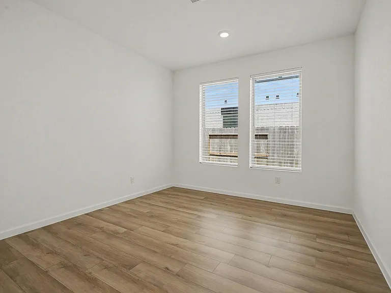 2105 Toyhill Falls Ln — Photo 13