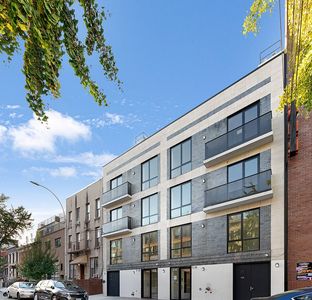 518 51st Ave #2, Long Island City, NY, 11101
