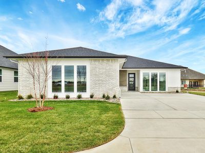 832 N Speyside Cir, Andover, KS, 67002
