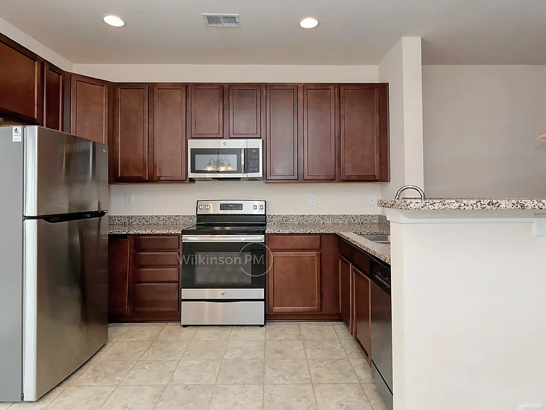 4716 Pepperstone Ln — Photo 13