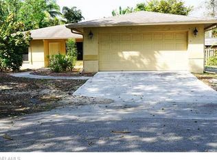 1703 Daisy Ln, Naples, FL 34105