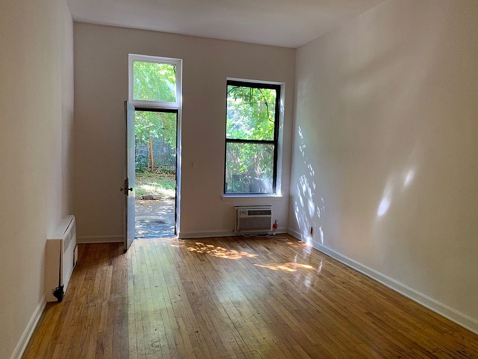 1st image of 418 E 88th St APT 1G