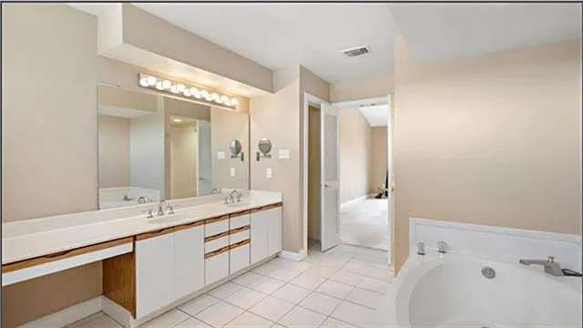 404 Tchefuncte Oaks Dr #404 — Photo 14