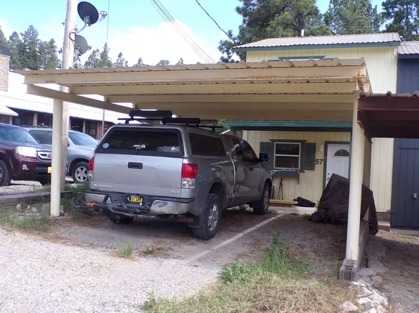 57 Chipmunk Ave, Cloudcroft, NM 88317