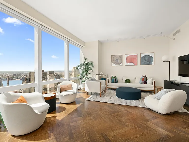 80 Columbus Cir #68E — Photo 3