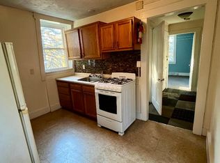 8 Eastern Ave, Barre, VT 05641