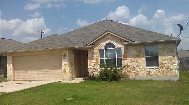 1st image of 102 Aguilar Dr