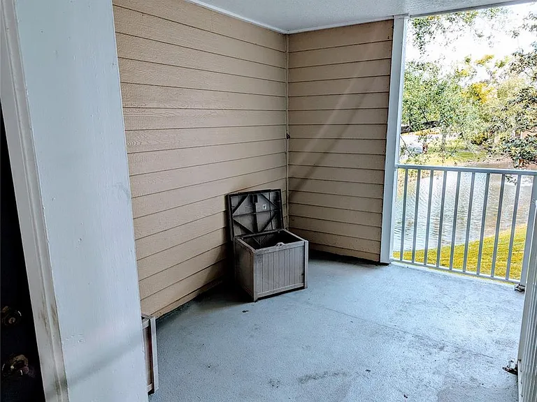4211 Chatham Oak Ct #111 — Photo 5
