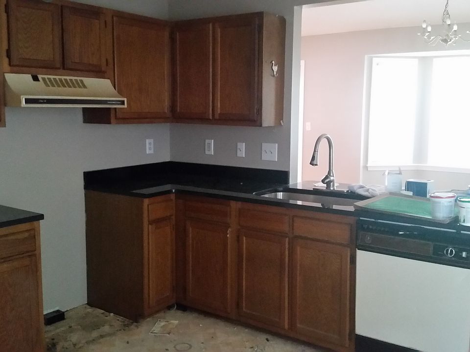 2nd image of 27 Joci Ct