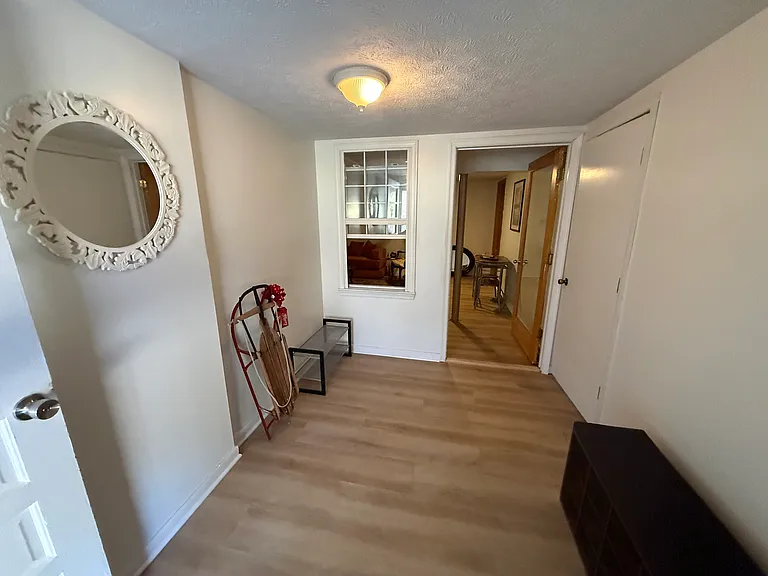 522 N Main St #C — Photo 4