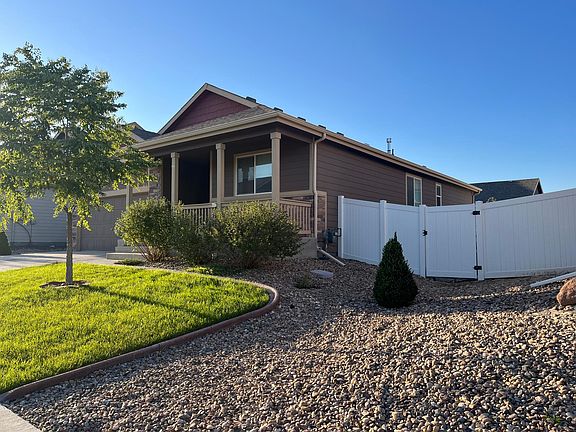 2nd image of 938 Mount Andrew Dr