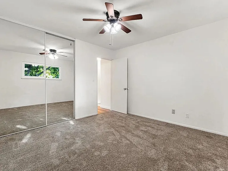 2861 Turnbull St — Photo 11