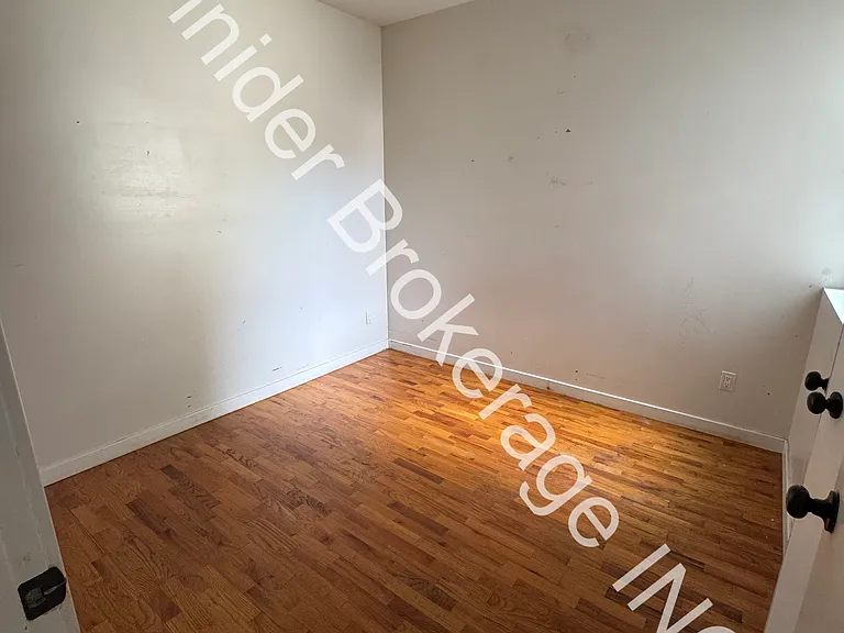15 Bethune Blvd #101 — Photo 17