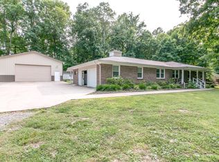 1200 Redwood Ln, Clarksville, TN 37042