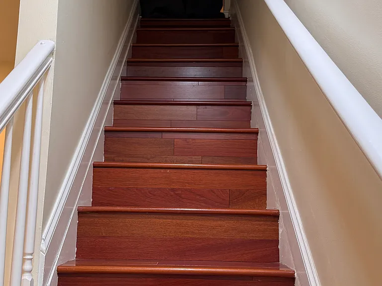 The stairs and landing can be used as extra storage.