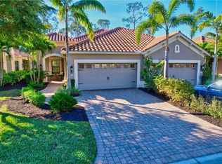 10033 Montevina Dr, Estero, FL 33928