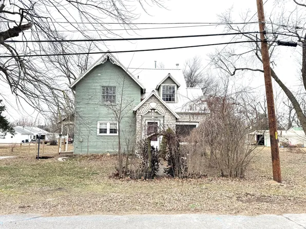 1006 Pine Street, Golden City, MO 64748