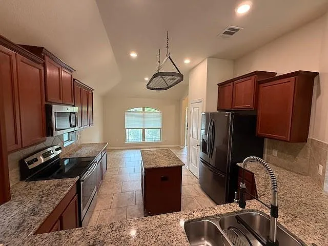 1105 Arvada Dr — Photo 8