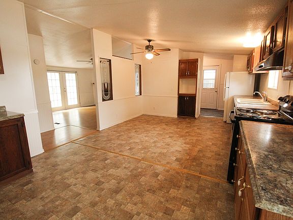 5th image of 10685 Park Dr #G