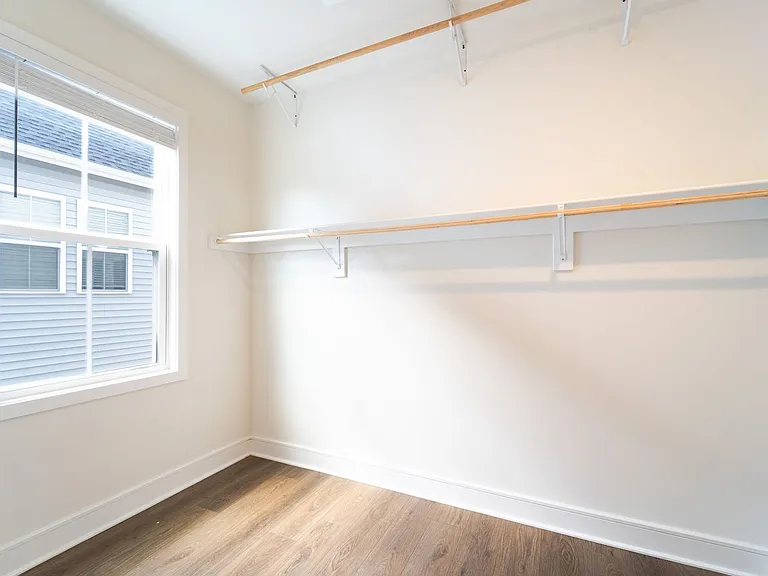 41935 Spring Air Dr — Photo 45