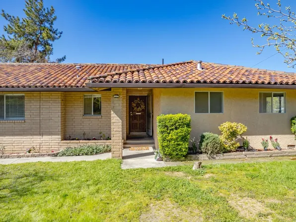 5956 Butler Rd, Penryn, CA 95663