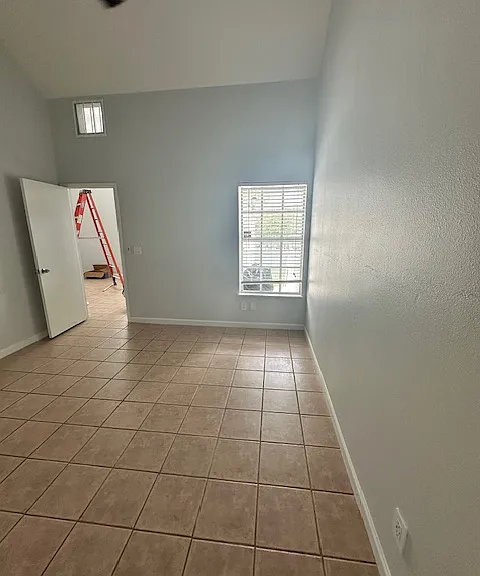 Armenia Gables Cir — Photo 21