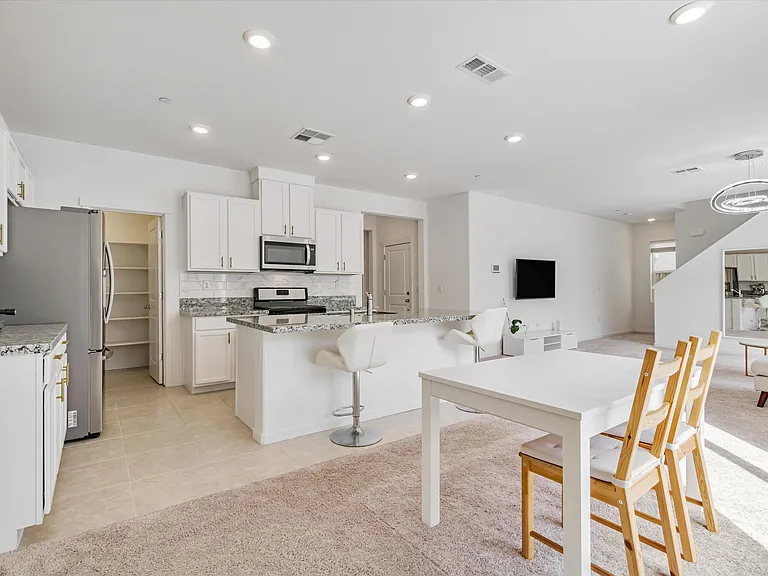5319 Hames Valley Ln — Photo 6