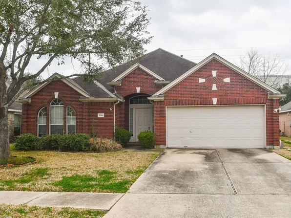 9004 Sunrise Trl, Pearland, TX 77584