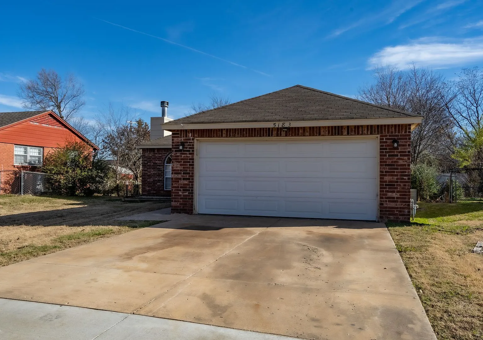 3 Bed 2 Bath Tulsa Recently Renovated — Photo 2