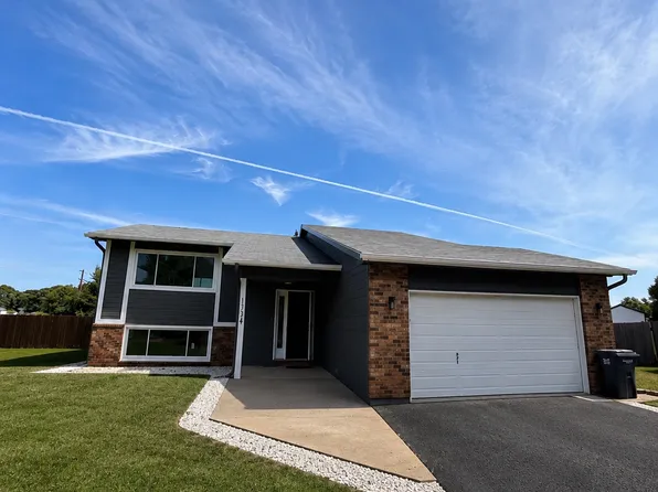 13693 Hidden Creek Dr, Andover, MN 55304