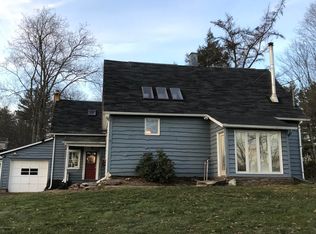 5906 Main Rd, Hunlock Creek, PA 18621