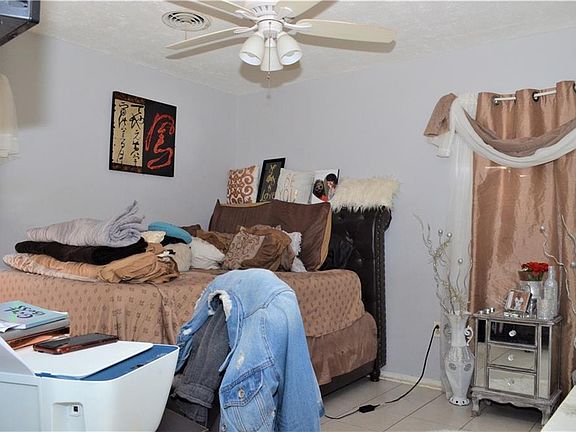 5th image of 2128 Esplanade Pl