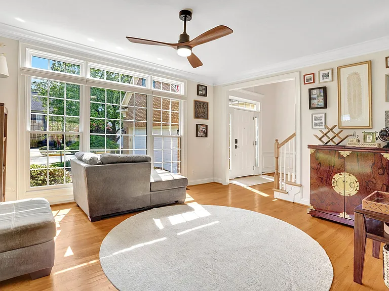 5231 Winter View Dr — Photo 11