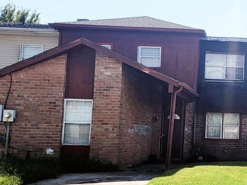 1st image of 7130 Barrington Ct #1