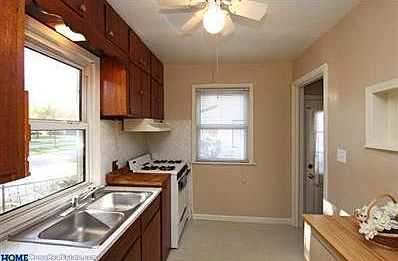 5th image of 5050 Sherwood Dr