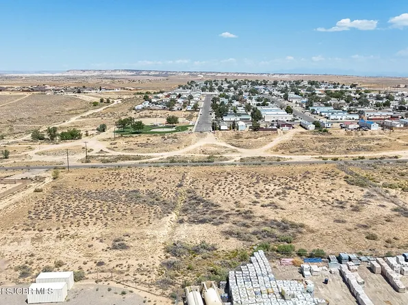 9 W Piedras St, Farmington, NM 87401