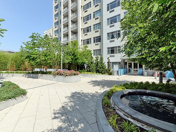 5th image of 4028 College Point Blvd #15
