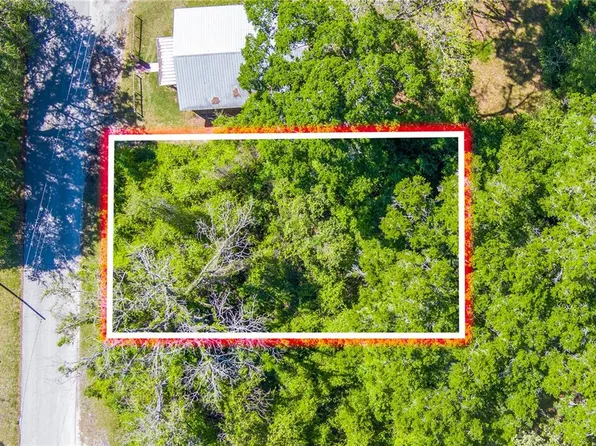 SW 2nd St, Chiefland, FL 32626