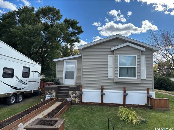 217 Charles Street, Stewart Valley, SK S0N 2P0